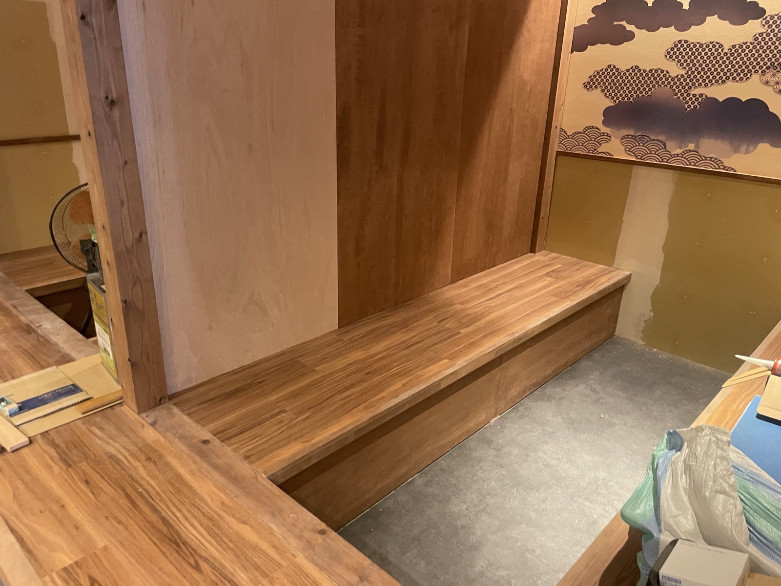 店舗 建具、ソファ、ベンチ 写真5